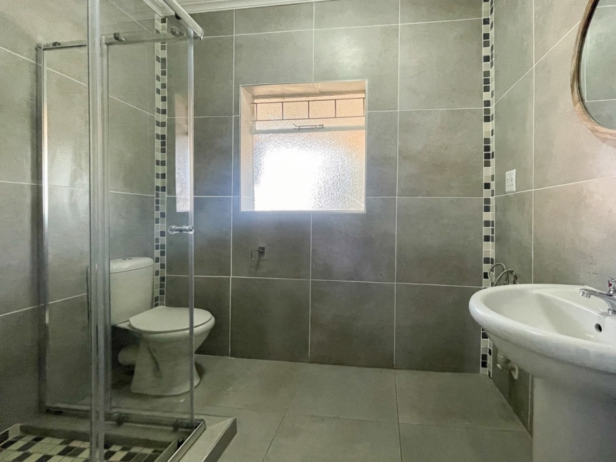 3 Bedroom Property for Sale in Wilkoppies North West